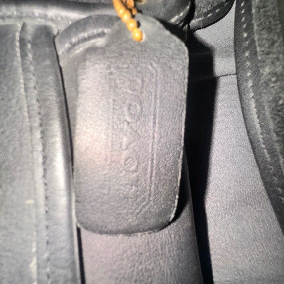 COACH vintage style # 9061 black bag purse from 90’s. Lots of pockets. VGUC‎ - Picture 3 of 13